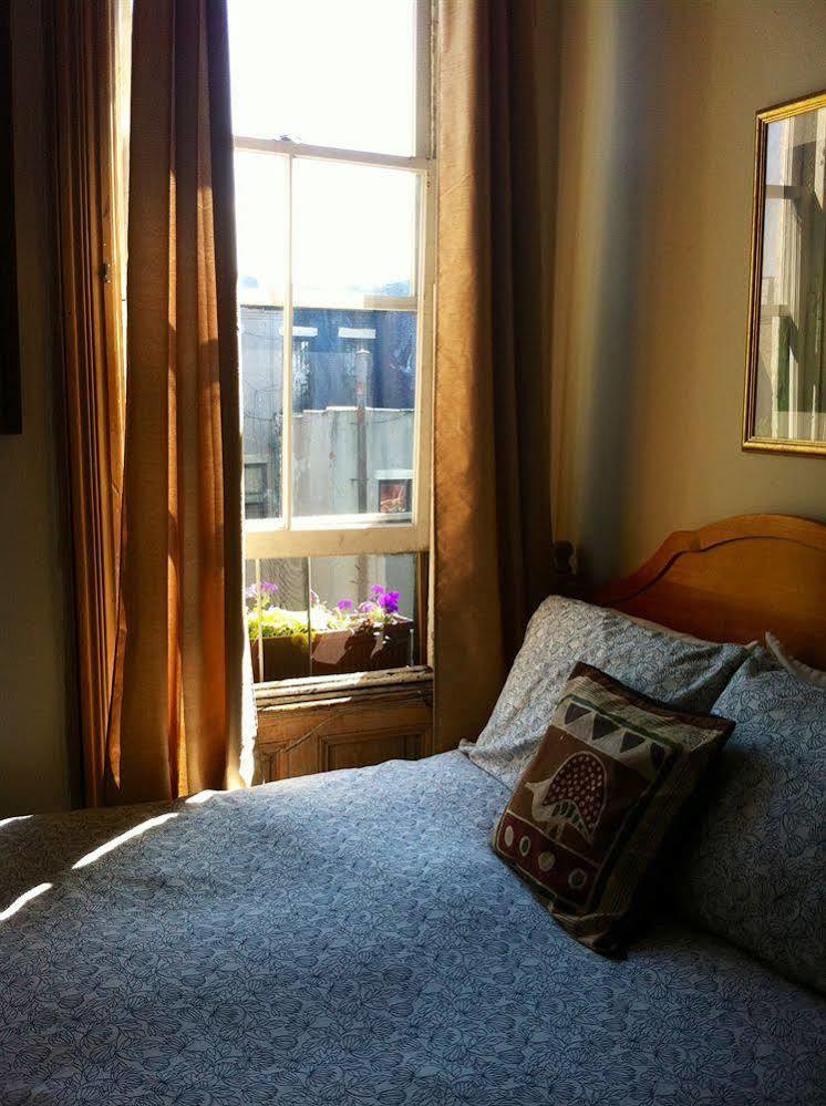 Harlem 144 Guesthouse นิวยอร์ก ภายนอก รูปภาพ